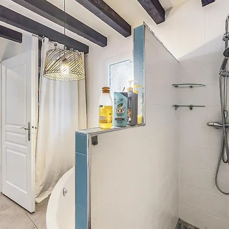 Semesterbostad Belle Maison Vue Montagnes