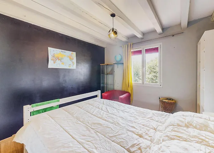 Belle Maison Vue Montagnes بيت للعطل بيداري